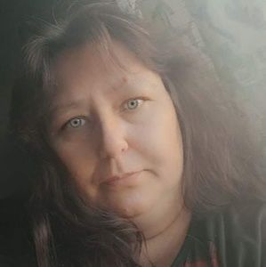 Meet your Posher, Jillian